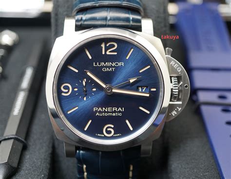 panerai luminor gmt blue dial